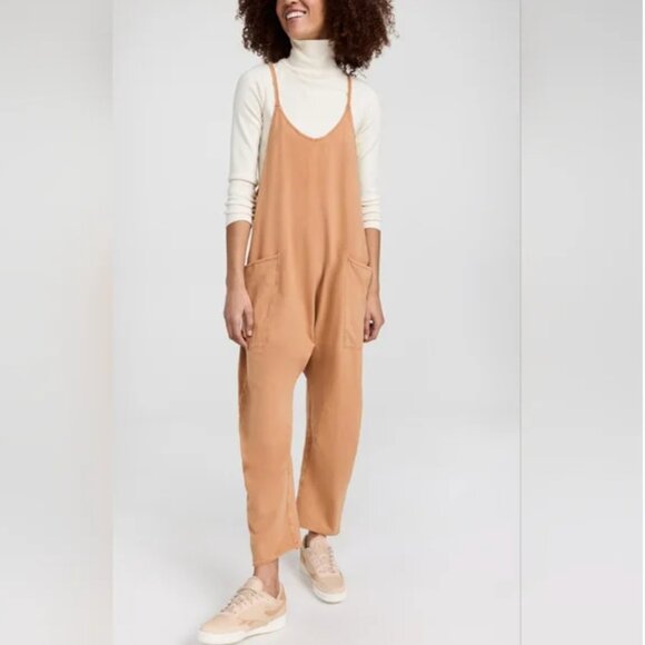 NWOT FREE PEOPLE MOVEMENT HOT SHOT ONESIE - TOASTED COCONUT - Picture 6 of 10